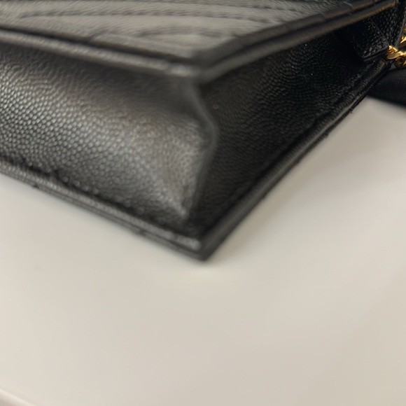 Saint Laurent Cassandre Envelope Chain Wallet - Picture 3 of 9